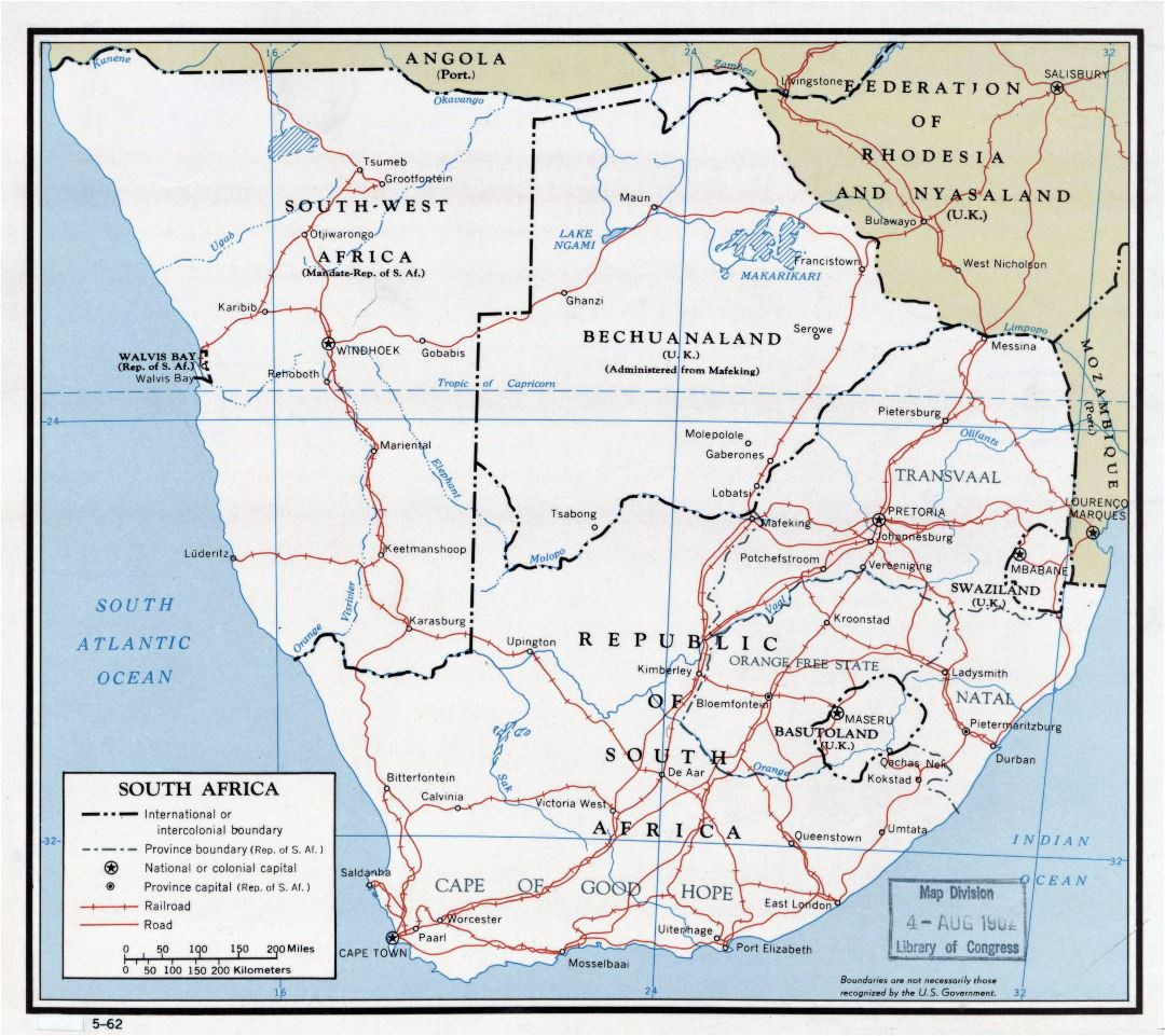 Mapa grande detallada política de África del Sur con carreteras, ferrocarriles y las principales ciudades - 1962