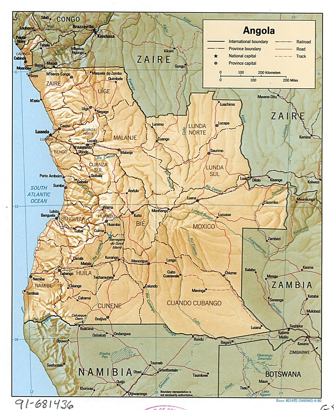 Grande detallado mapa político y administrativo de Angola con socorro, carreteras, ferrocarriles y principales ciudades - 1990