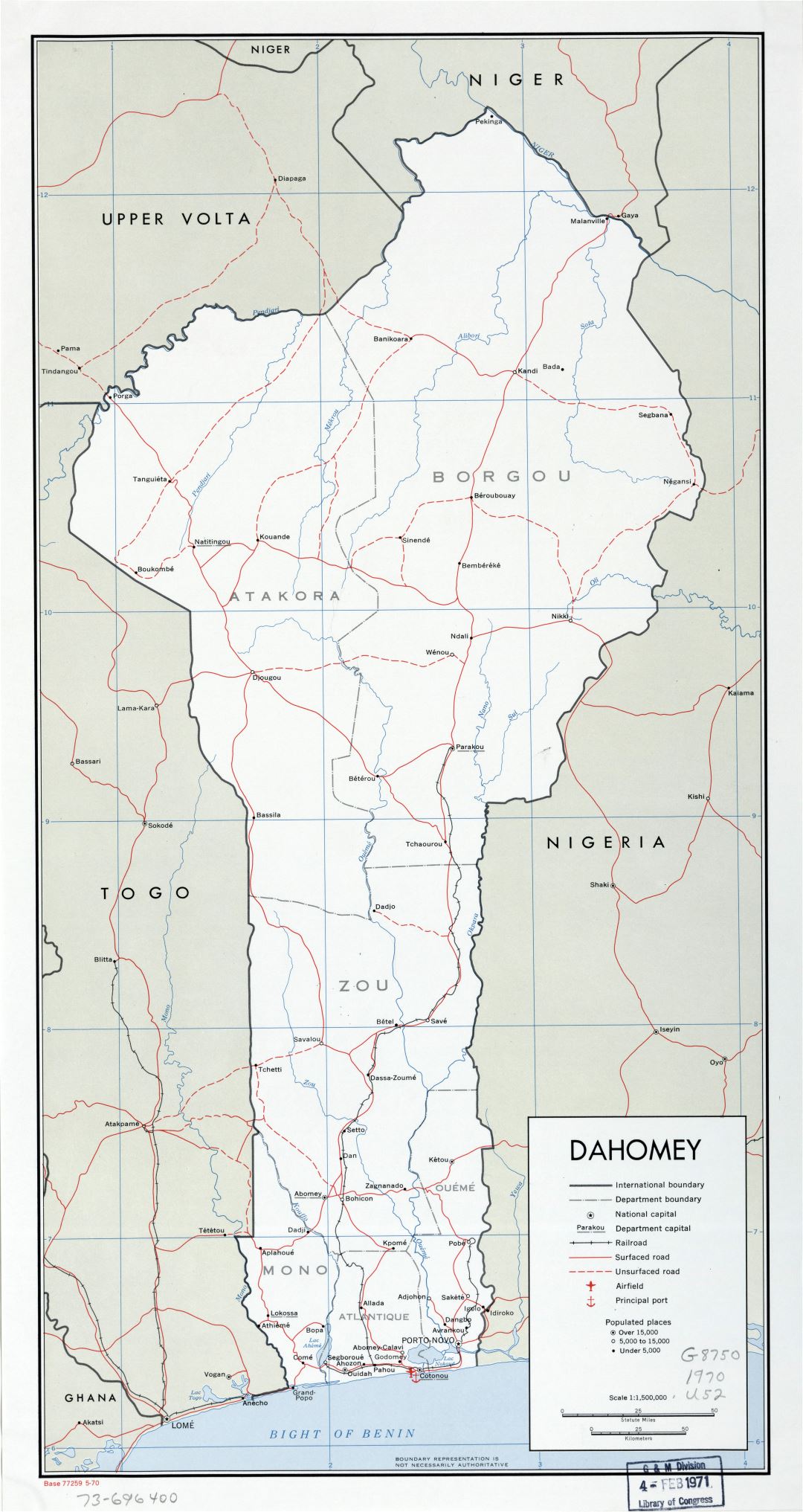 A gran escala mapa político y administrativo de Benin con carreteras, ferrocarriles, principales ciudades, puertos marítimos y aeropuertos - 1970