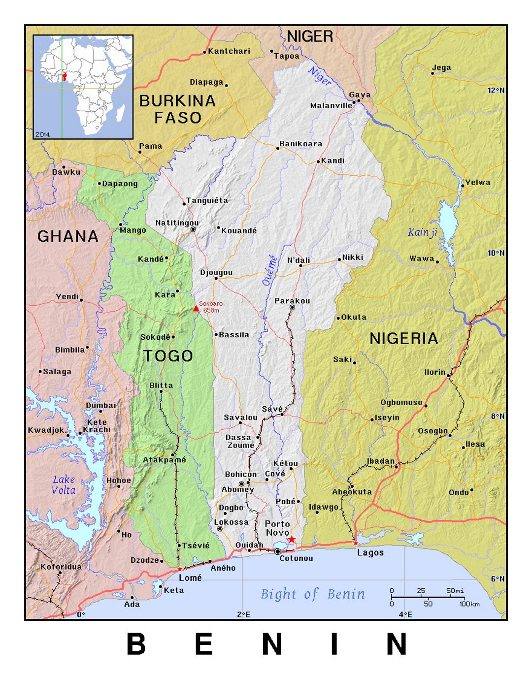 Detallado mapa político de Benin con relieve