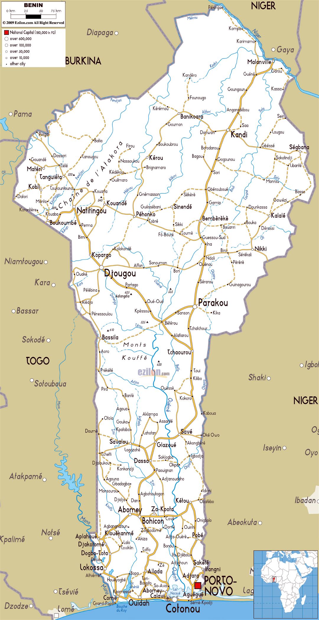Grande mapa de carreteras de Benin con ciudades y aeropuertos