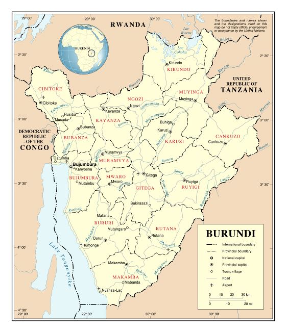 Grande detallado mapa político y administrativo de Burundi con carreteras, principales ciudades y aeropuertos