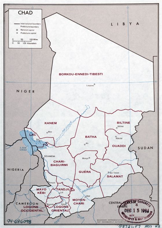 Grande detallado mapa político y administrativo de Chad - 1977