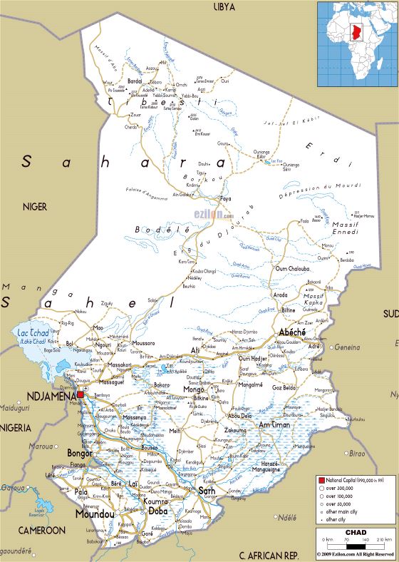 Grande mapa de carreteras de Chad con ciudades y aeropuertos