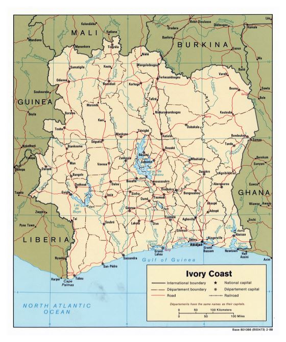 Gran escala político y administrativo mapa de Costa de Marfil con carreteras, ferrocarriles y principales ciudades - 1988