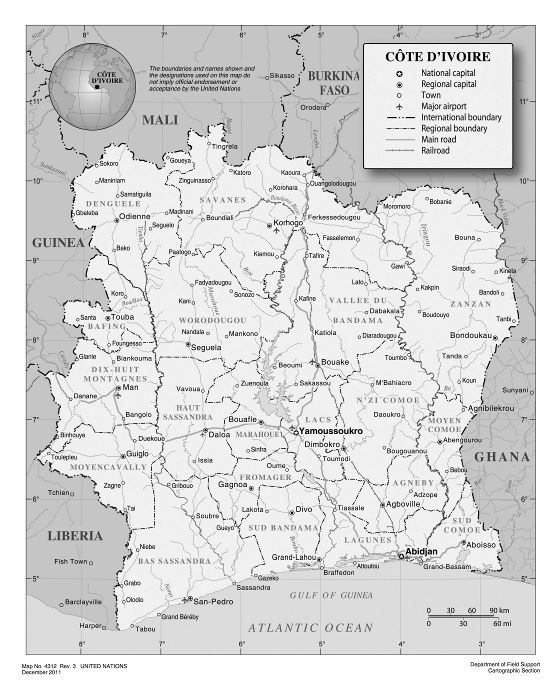 Grande detallado político y administrativo mapa de Costa de Marfil con carreteras, ferrocarriles, principales ciudades y aeropuertos