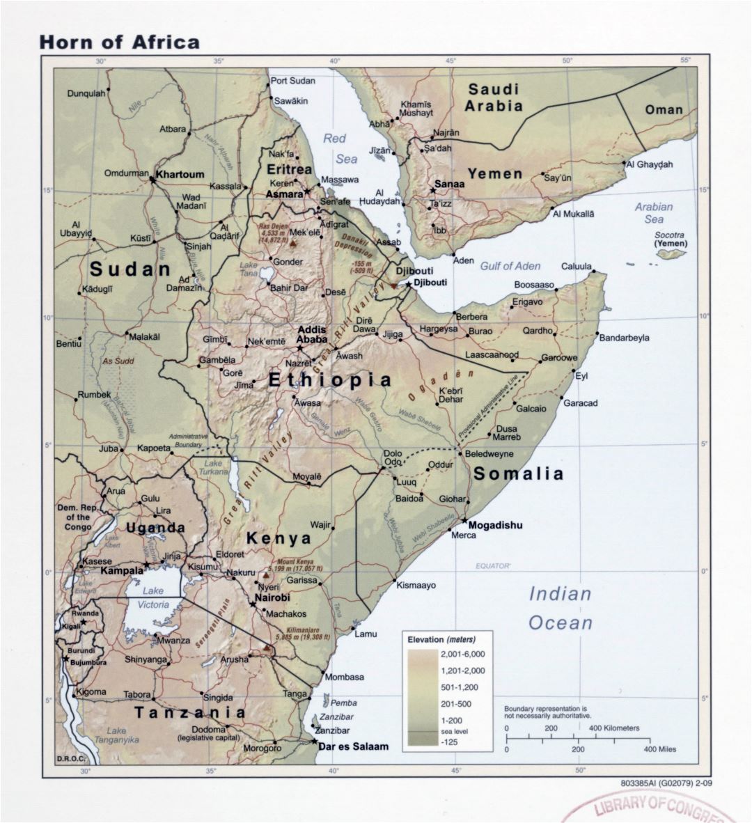 Mapa de elevación a gran escala de Cuerno de África con las carreteras y ciudades - 2009