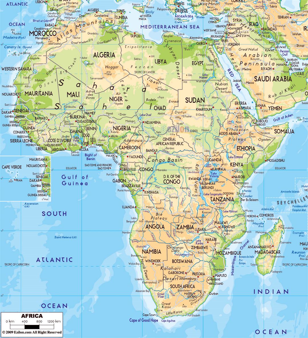 Mapa físico grande de África, con las carreteras principales, las capitales y principales ciudades