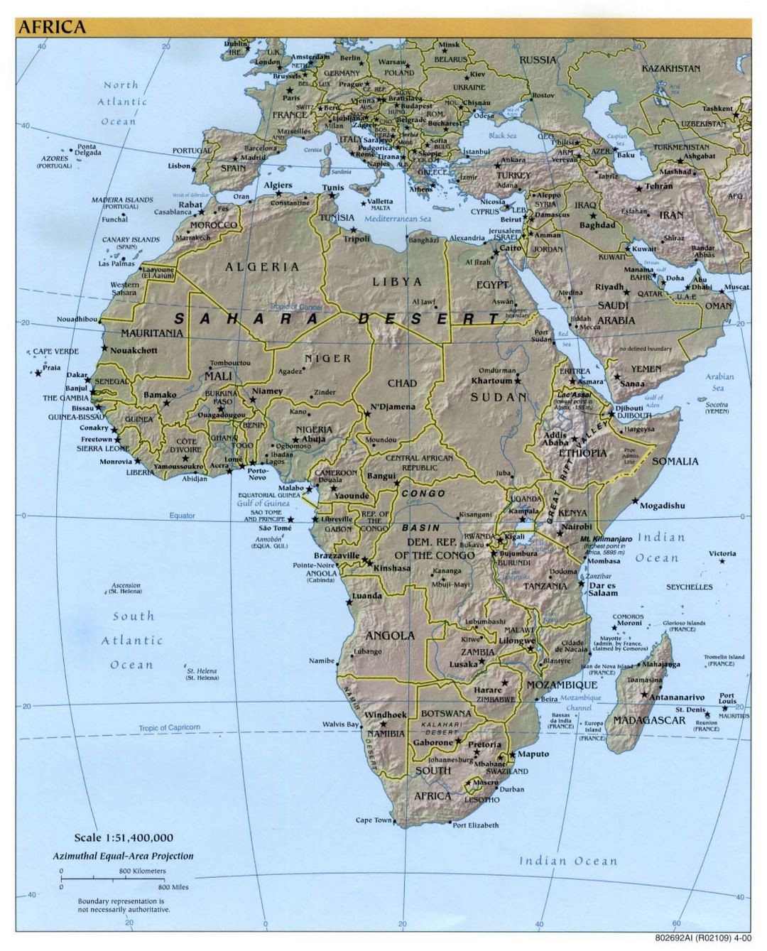 Mapa político grande de África con alivio - 2000