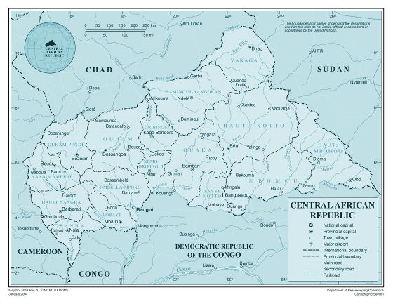 Grande detallado mapa político y administrativo de República Centroafricana con carreteras, ferrocarriles, ciudades y aeropuertos