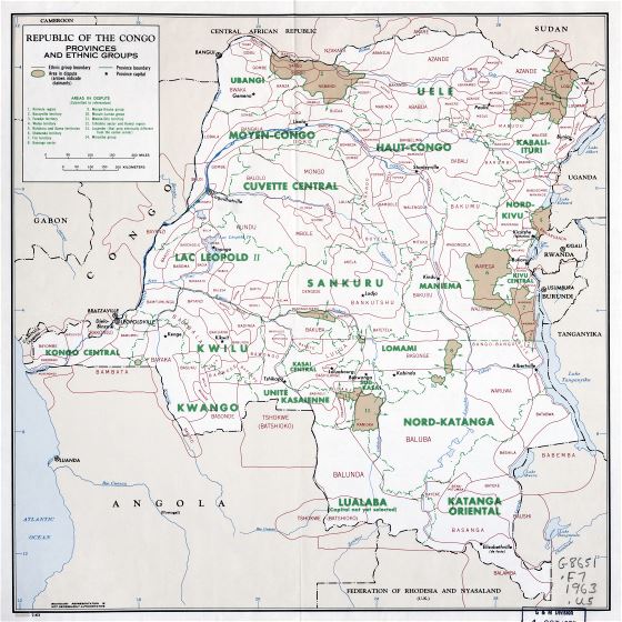 A gran escala mapa de República del Congo con provincias y grupos étnicos - 1963
