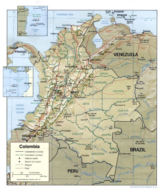 Grande mapa político y administrativo de Colombia con relieve, carreteras y principales ciudades - 2001