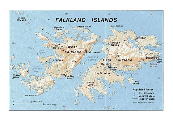 Grande mapa político de Islas Malvinas con relieve, carreteras y ciudades