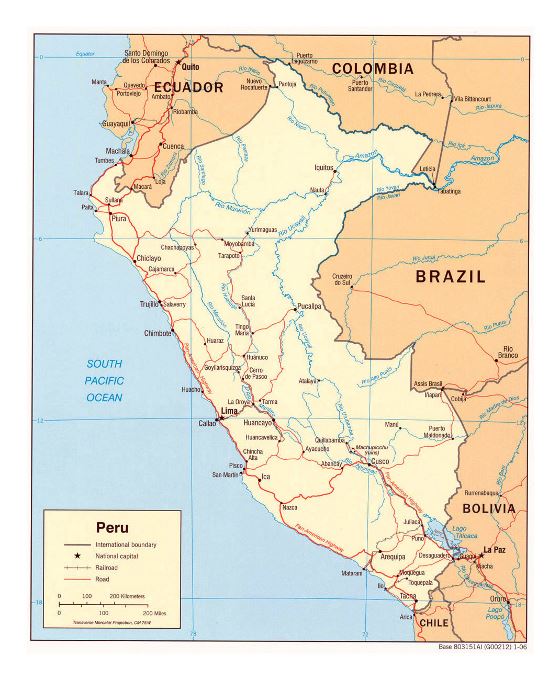 Grande mapa político de Perú con carreteras y principales ciudades - 2006