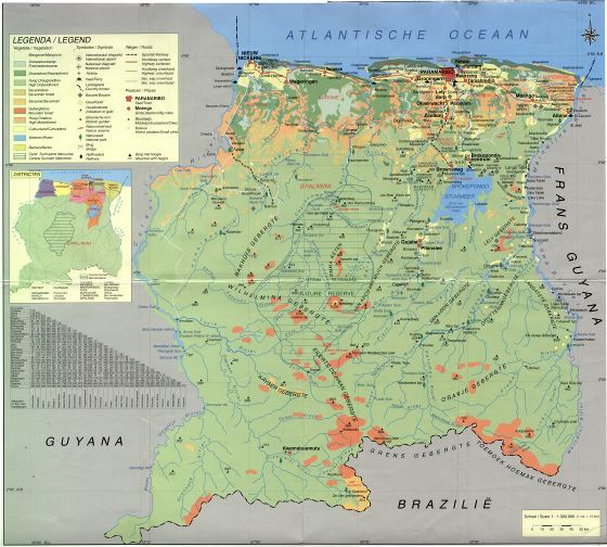 A gran escala detallado mapa de Surinam con todas carreteras, ciudades, aeropuertos y otras marcas