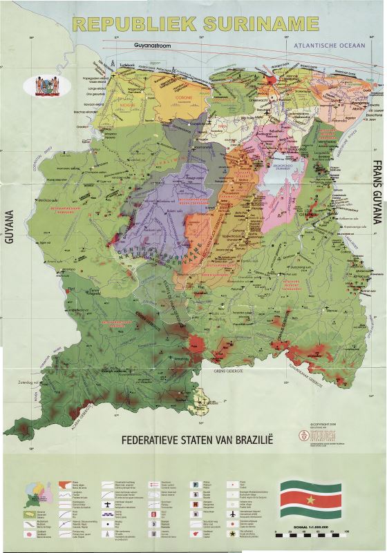 A gran escala detallado mapa de Surinam