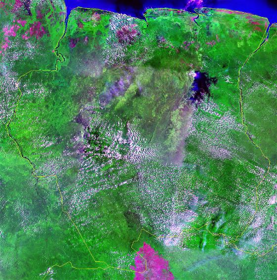 Detallado mapa satelital de Surinam