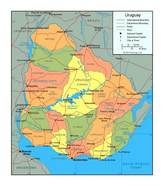 Mapa político y administrativo de Uruguay con carreteras y principales ciudades