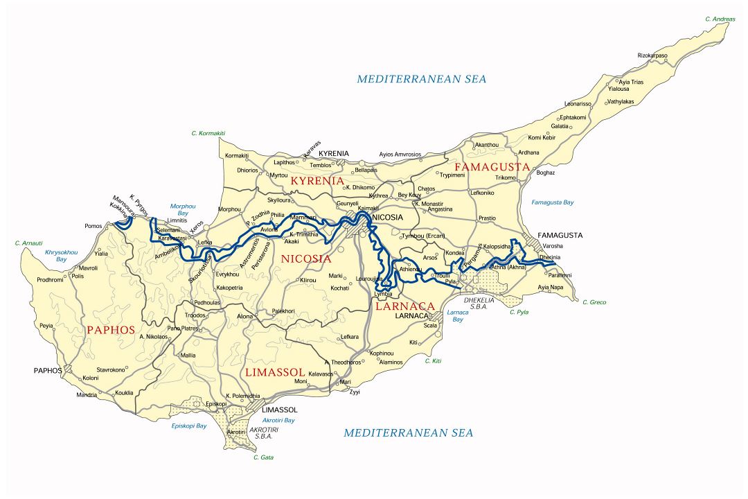 Detallado mapa administrativo de Chipre con carreteras y ciudades