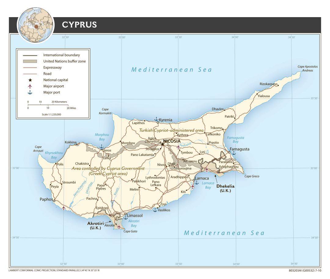 Grande detallado mapa político de Chipre con carreteras, principales ciudades, puertos marítimos y aeropuertos - 2010