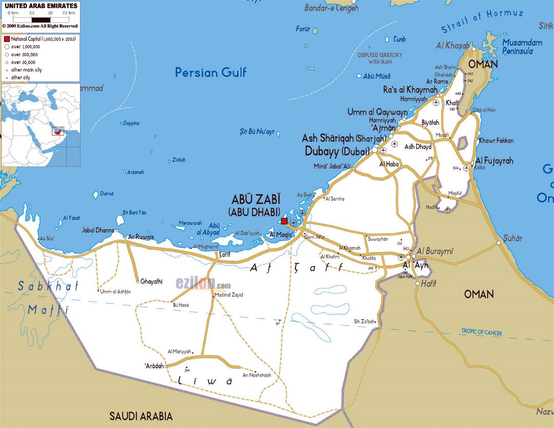 Grande hoja de ruta de EAU con todas ciudades y aeropuertos
