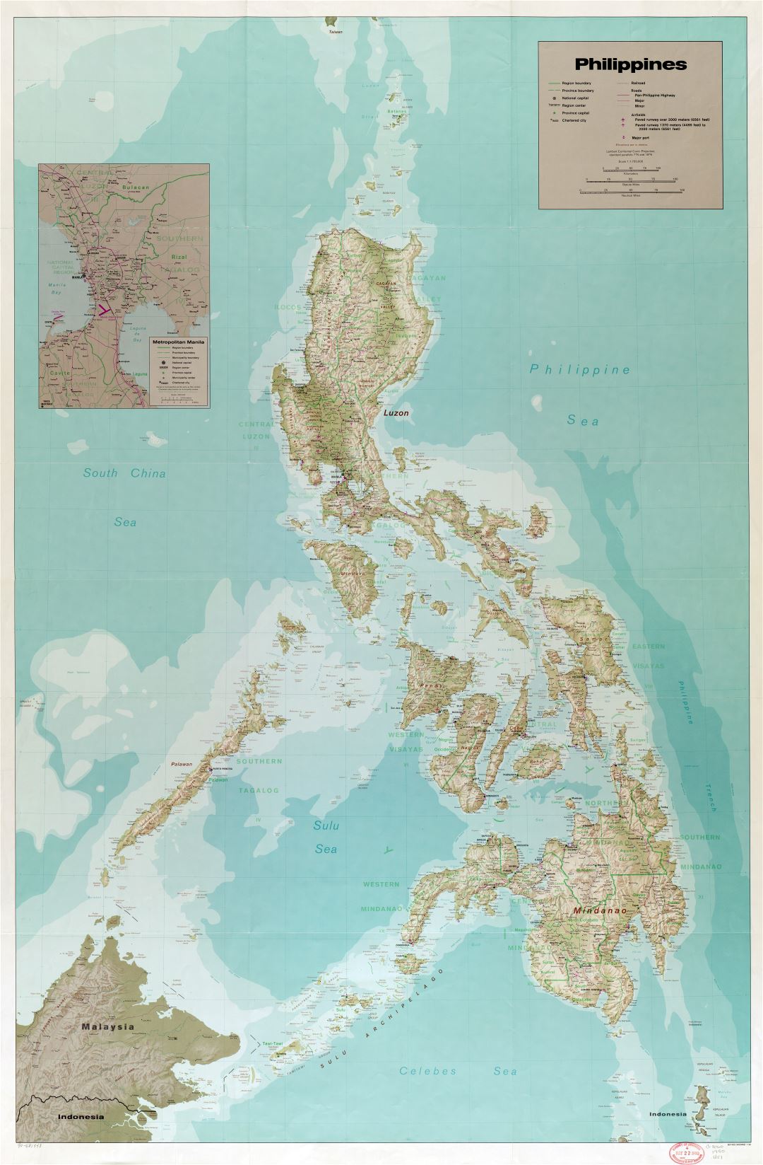 A gran escala detallado mapa político y administrativo de Filipinas con relieve, carreteras, ferrocarriles, todas ciudades, aeropuertos, puertos y otras marcas - 1990