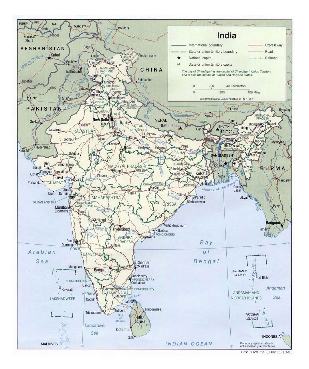 Grande mapa político y administrativo de la India con carreteras, ferrocarriles y grandes ciudades - 2001