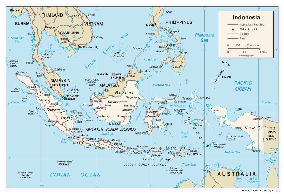 Grande detallado mapa político de Indonesia con carreteras y principales ciudades - 2002