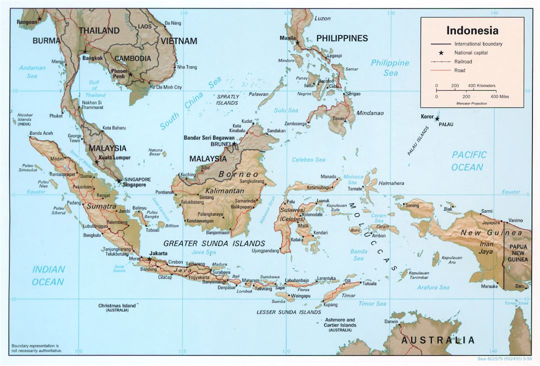 Grande detallado mapa político de Indonesia con socorro, carreteras, ferrocarriles y principales ciudades - 1998