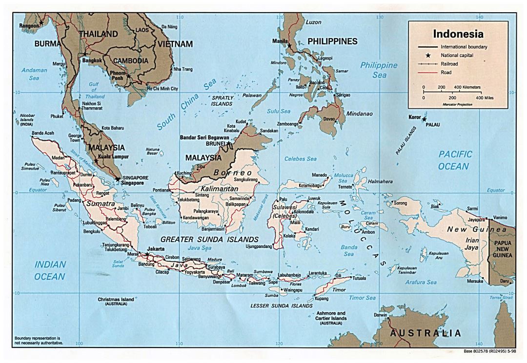 Grande mapa político de Indonesia con carreteras y principales ciudades - 1998