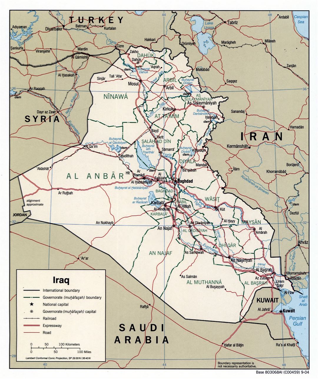 Grande detallado mapa político y administrativo de Irak con carreteras, autopistas, ferrocarriles y principales ciudades - 2004