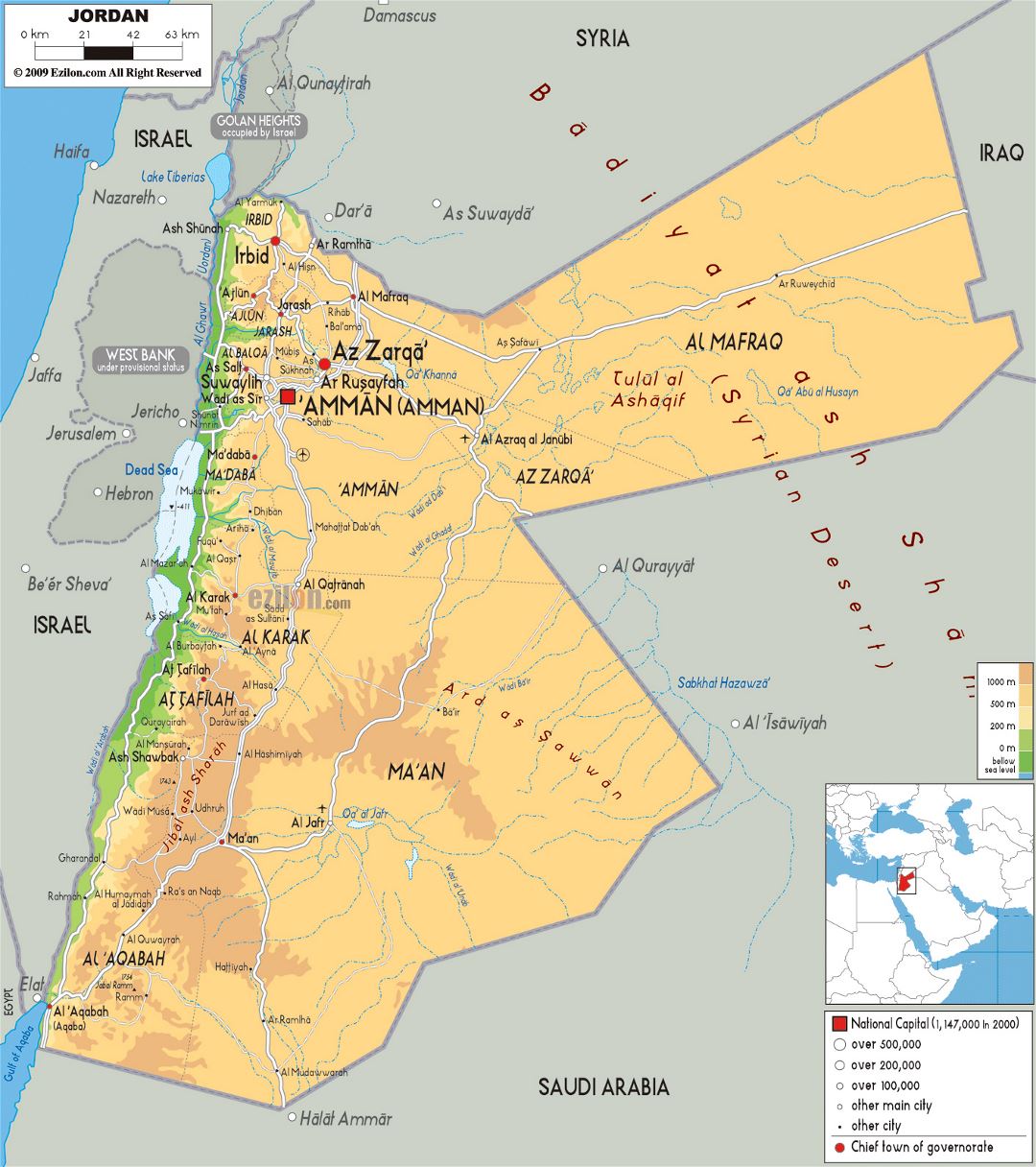 Grande mapa físico de Jordania con carreteras, ciudades y aeropuertos