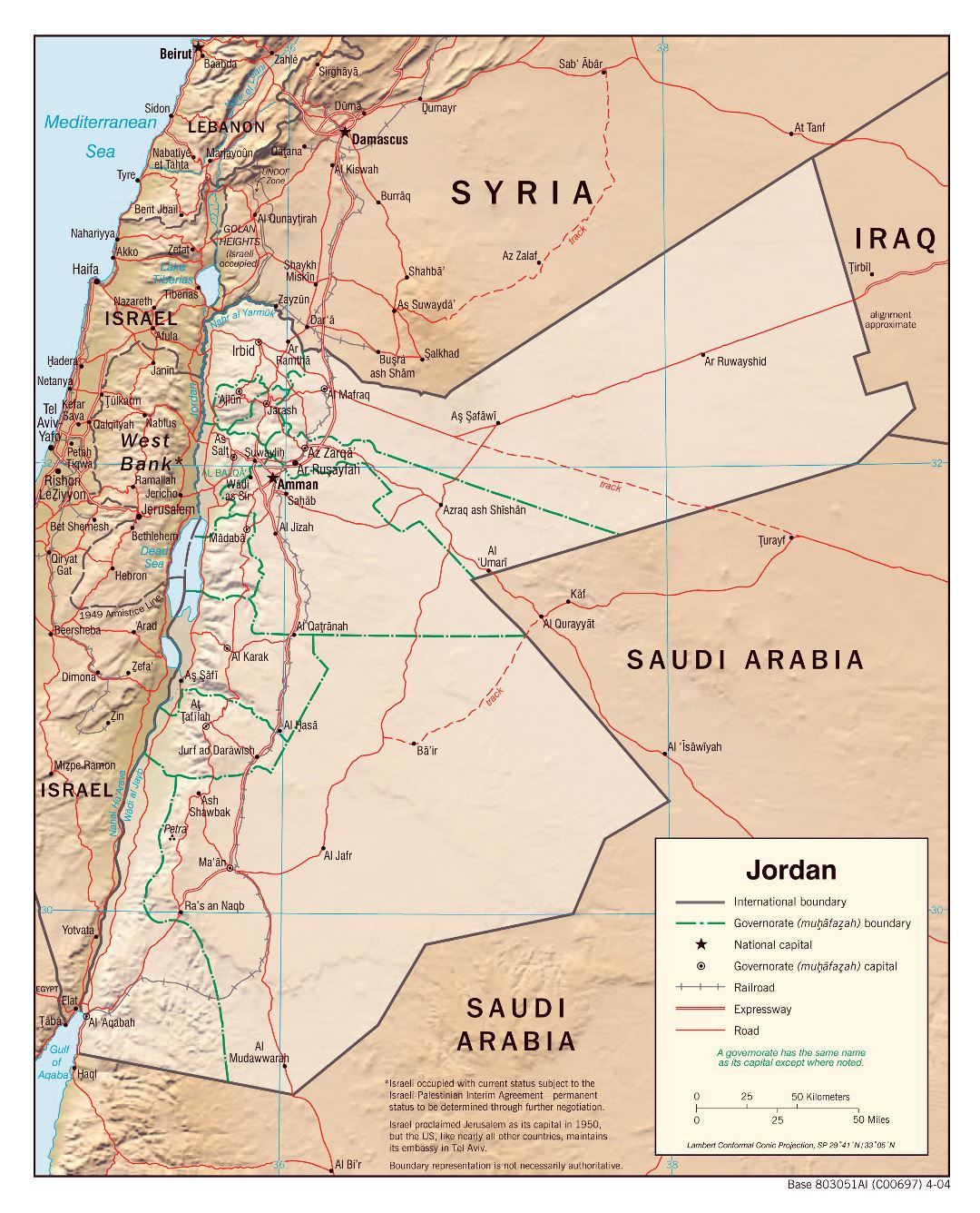 Grande mapa político y administrativo de Jordania con relieve, carreteras, ferrocarriles y principales ciudades - 2004