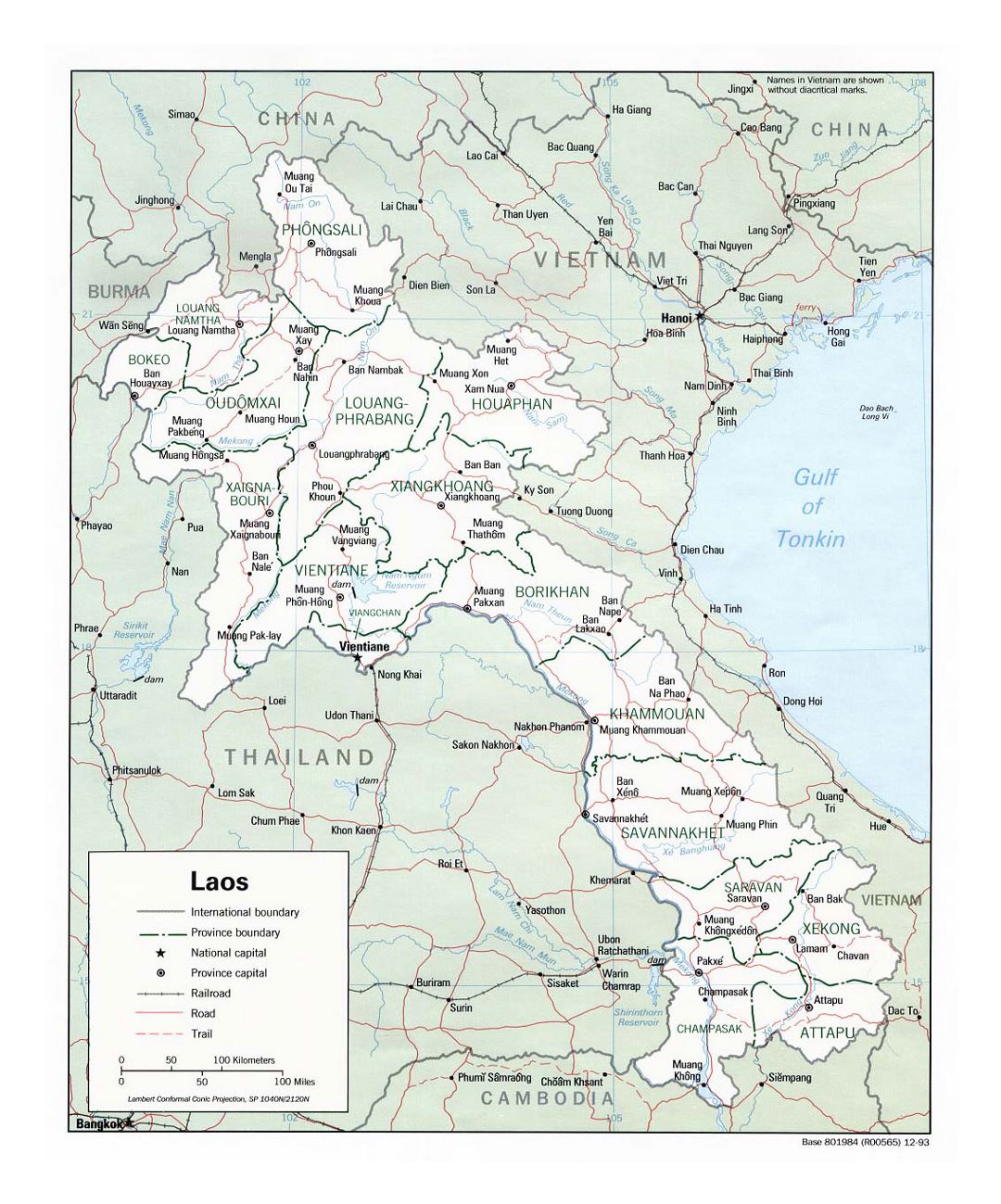Detallado mapa político y administrativo de Laos con carreteras, ferrocarriles y principales ciudades - 1993
