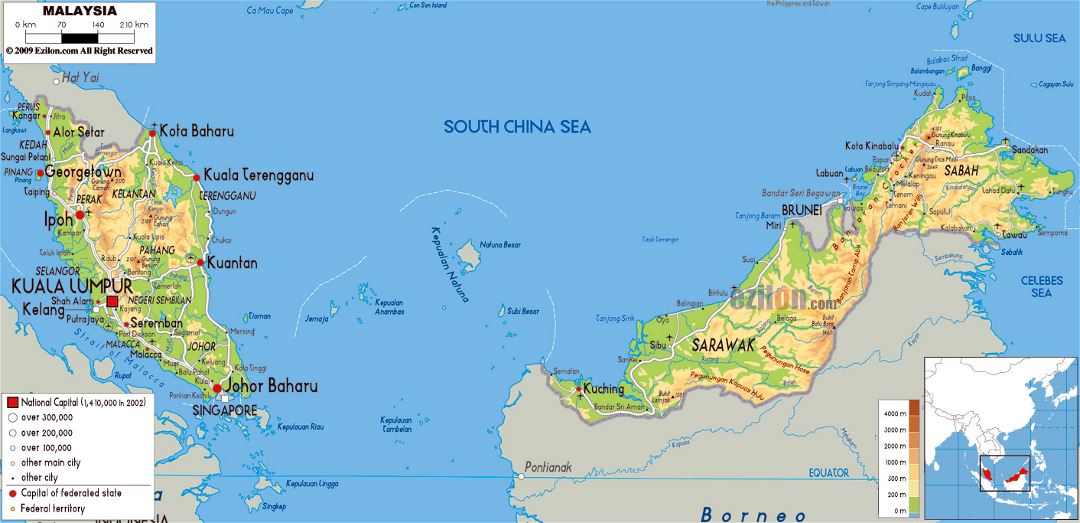 Grande mapa físico de Malasia con carreteras, ciudades y aeropuertos