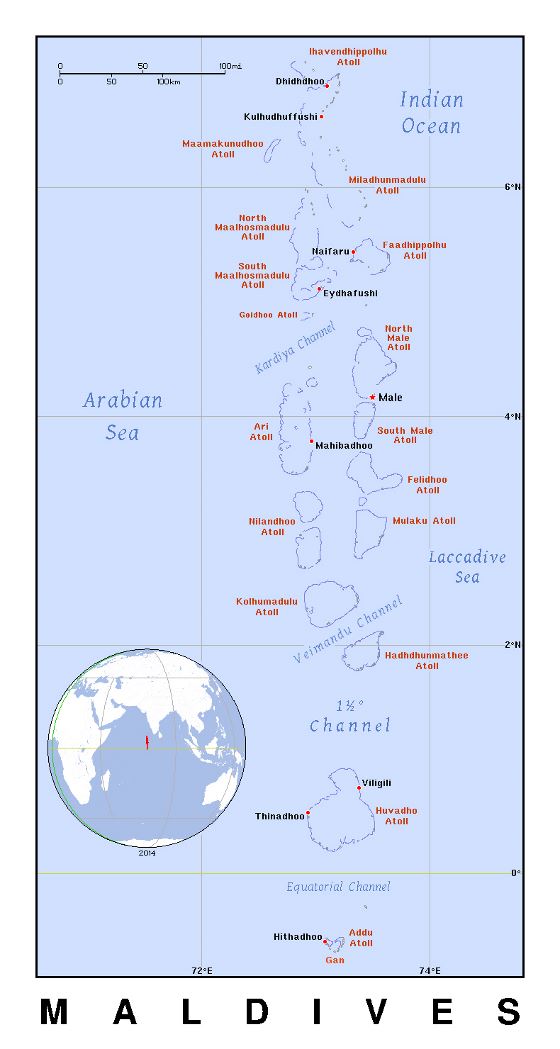 Detallado mapa político de Maldivas con ciudades