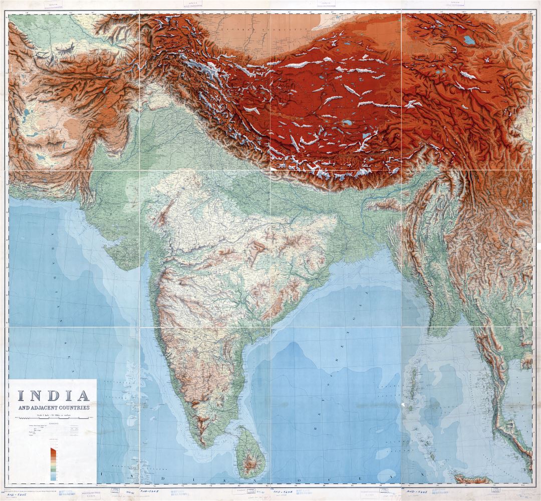 En alta resolución detallado mapa físico antigua de la India y los países adyacentes - 1917