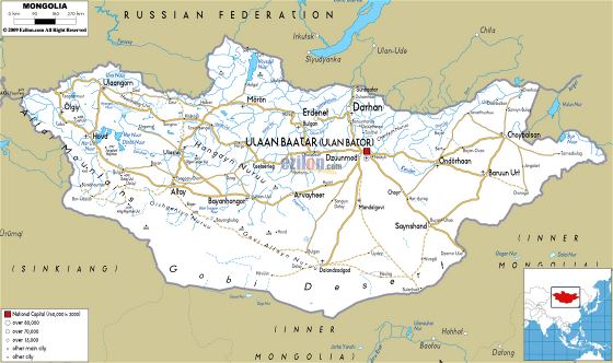 Grande hoja de ruta de Mongolia con ciudades y aeropuertos