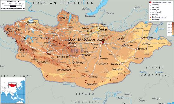 Grande mapa físico de Mongolia con carreteras, ciudades y aeropuertos