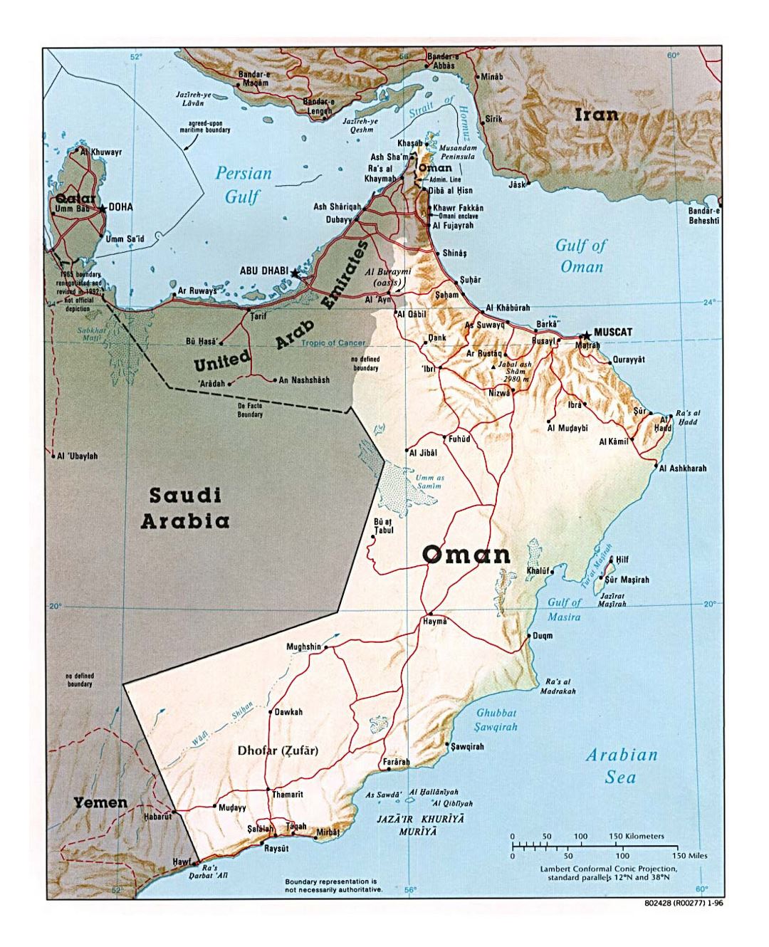 Detallado mapa político de Omán con relieve, carreteras y principales ciudades - 1996