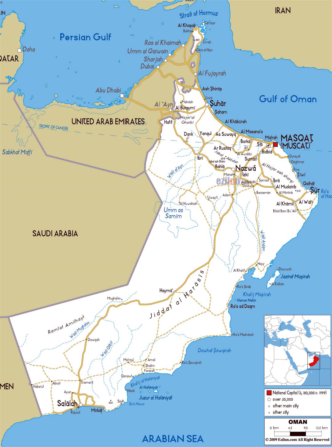 Grande mapa de carreteras de Omán con ciudades y aeropuertos