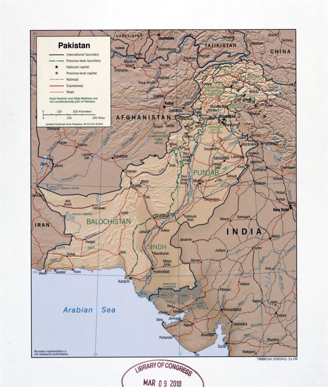 Grande detallado mapa político y administrativo de Pakistán con relieve, carreteras, ferrocarriles y principales ciudades - 2009