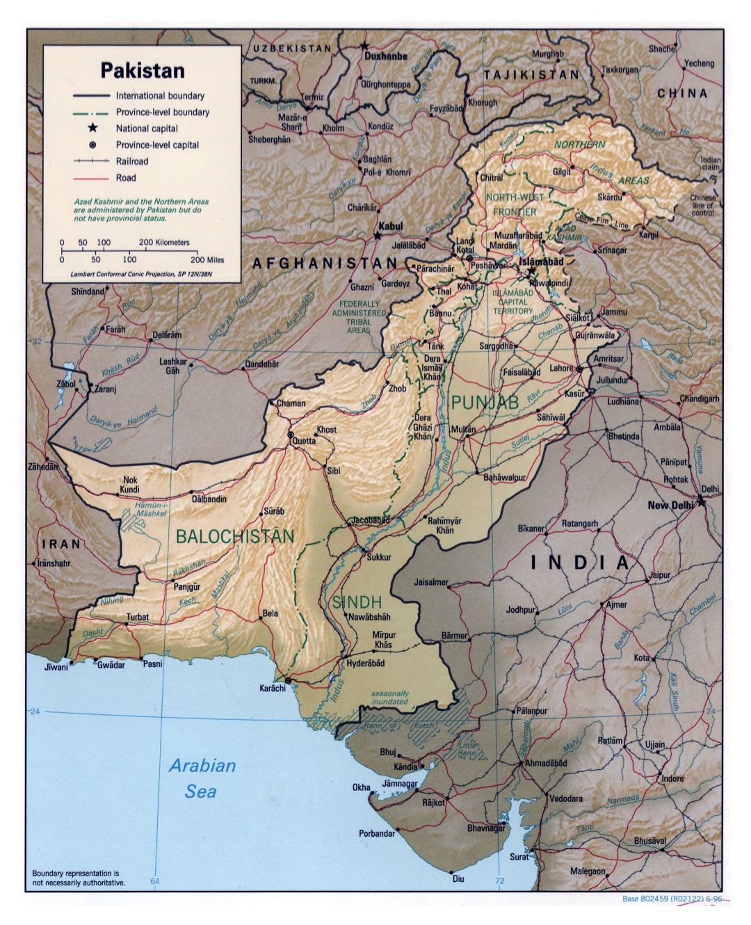 Grande detallado mapa político y administrativo de Pakistán con socorro, carreteras, ferrocarriles y principales ciudades - 1996