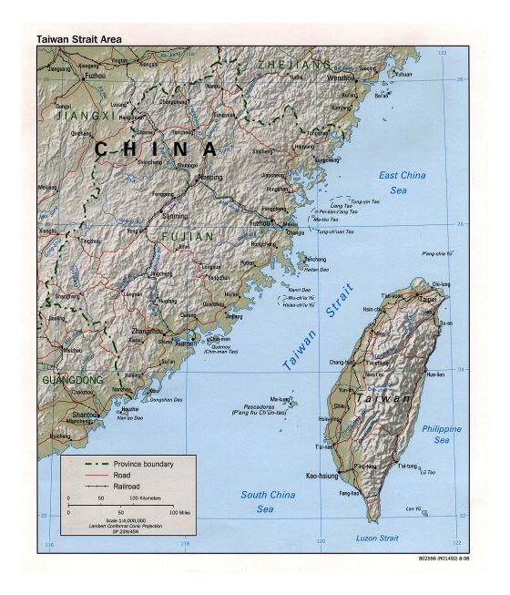 Detallado mapa del Área del Estrecho de Taiwán con relieve, carreteras, ferrocarriles y principales ciudades - 1998