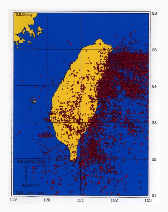 Grande detallado mapa de terremotos en Taiwán - 1992