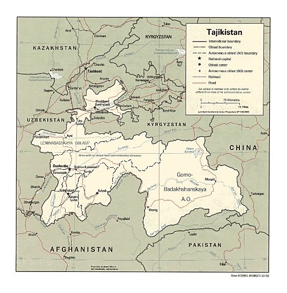 Detallado mapa político y administrativo de Tayikistán con carreteras, ferrocarriles y principales ciudades - 1992