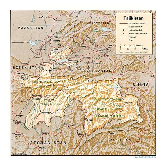 Detallado mapa político y administrativo de Tayikistán con relieve, carreteras, ferrocarriles y principales ciudades - 1995