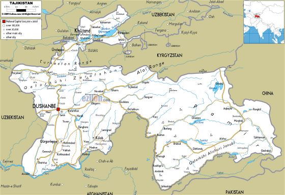 Grande hoja de ruta de Tayikistán con ciudades y aeropuertos