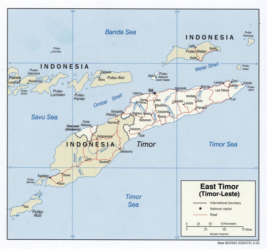 Grande detallado mapa político de Timor Oriental con carreteras y principales ciudades - 2003