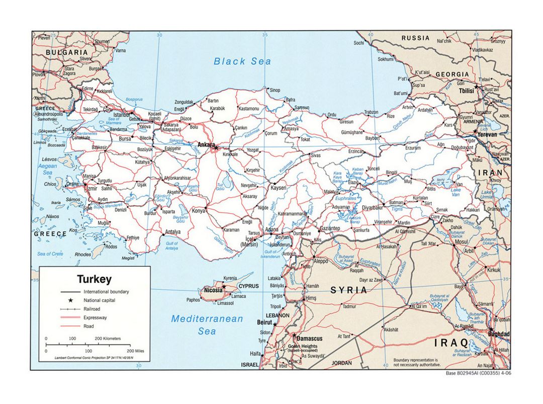 Detallado mapa político de Turquía con carreteras, ferrocarriles y principales ciudades - 2006
